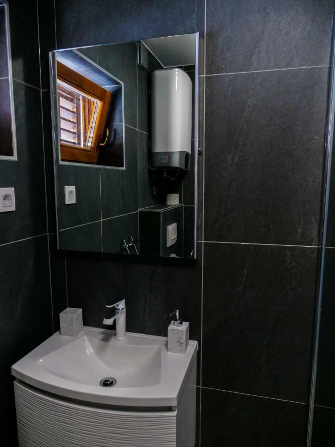 Spomax Apartment