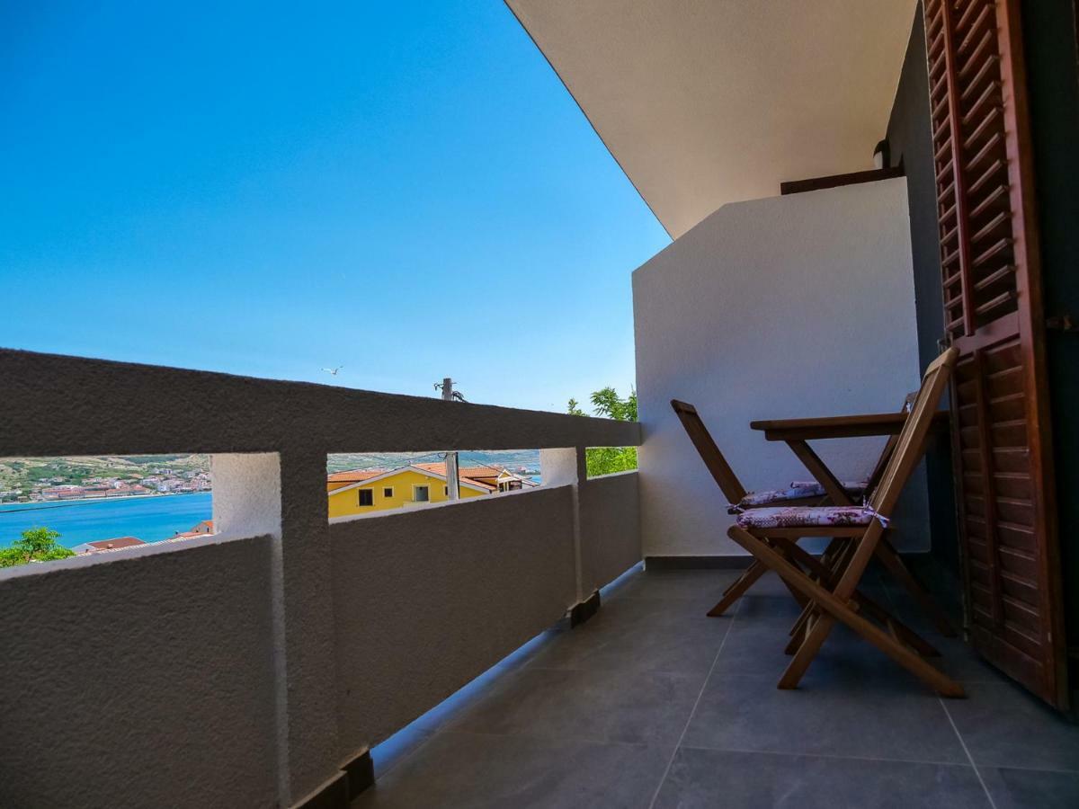 Spomax Apartment Pag Town