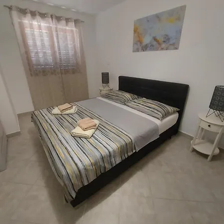 Apartment Spomax Pag Town Room photo
